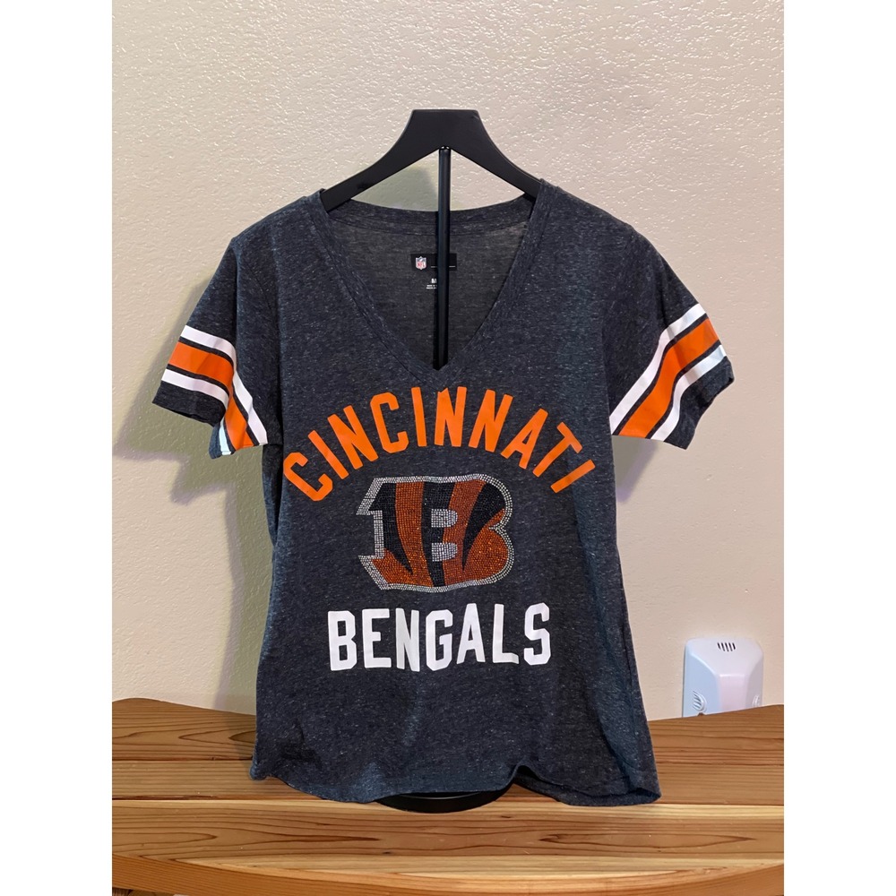 NFL Cincinnati Bengals‎ Women's V Neck T Shirt Sparkle Logo Orange White Size M